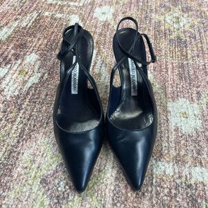 Manolo Blahnik Ankle Wrap Pointed Toe Black Heels Size 37.5